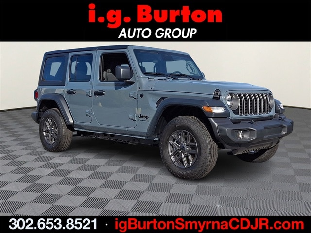 2026 Jeep Wrangler 4-Door Sport S's photo