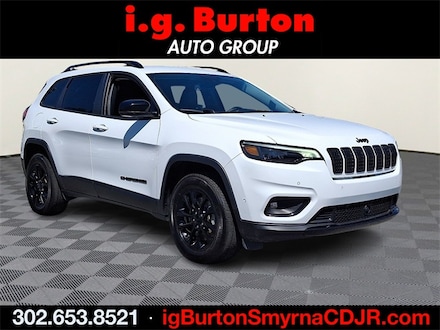 2023 Jeep Cherokee Altitude Lux SUV