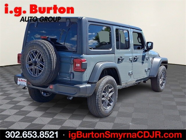 2025 Jeep Wrangler Sport S photo 4