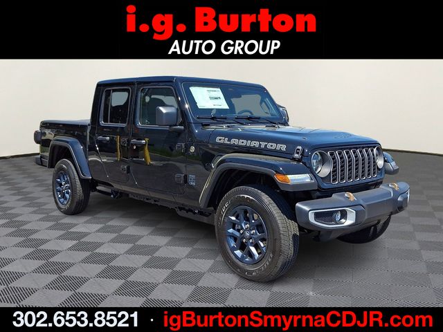 2026 Jeep Gladiator 85th Anniversary Edition Auto's photo