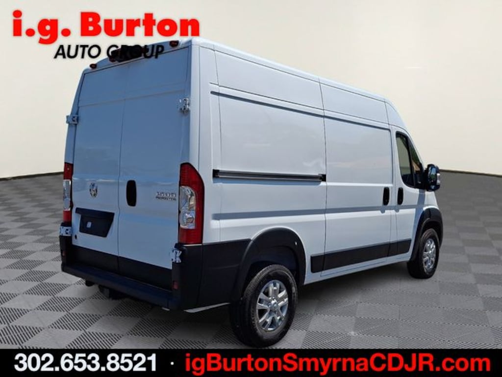 New 2026 Ram ProMaster PROMASTER 1500 SLT CARGO VAN HIGH ROOF 136' WB Cargo Van