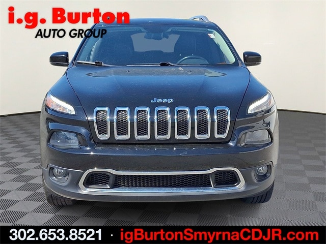 Certified 2017 Jeep Cherokee Limited with VIN 1C4PJMDS5HW594480 for sale in Smyrna, DE