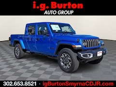 2026 Jeep Gladiator SAHARA 4X4 Pickup