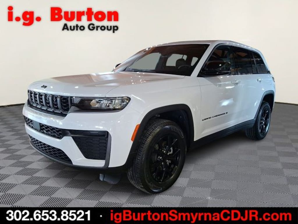 New 2026 Jeep Grand Cherokee LAREDO ALTITUDE 4X4 Sport Utility