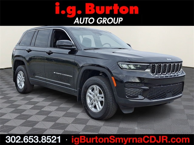 2025 Jeep Grand Cherokee LAREDO 4X4