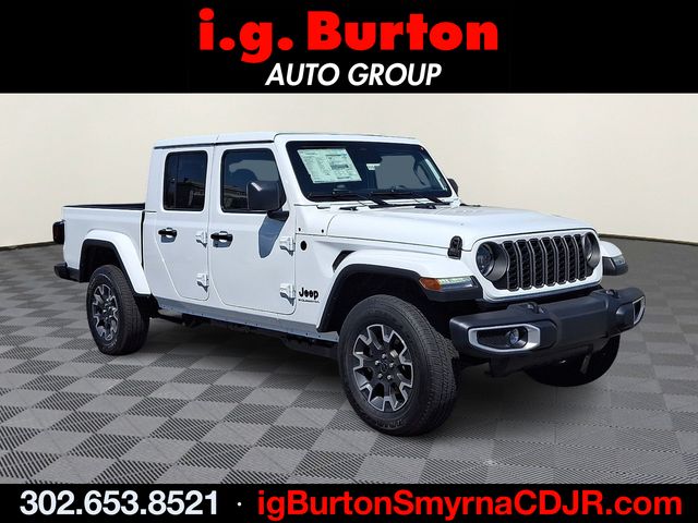 2026 Jeep Gladiator Sahara Auto's photo