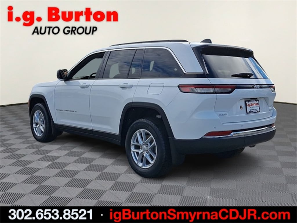 New 2025 Jeep Grand Cherokee LAREDO X 4X4 Sport Utility