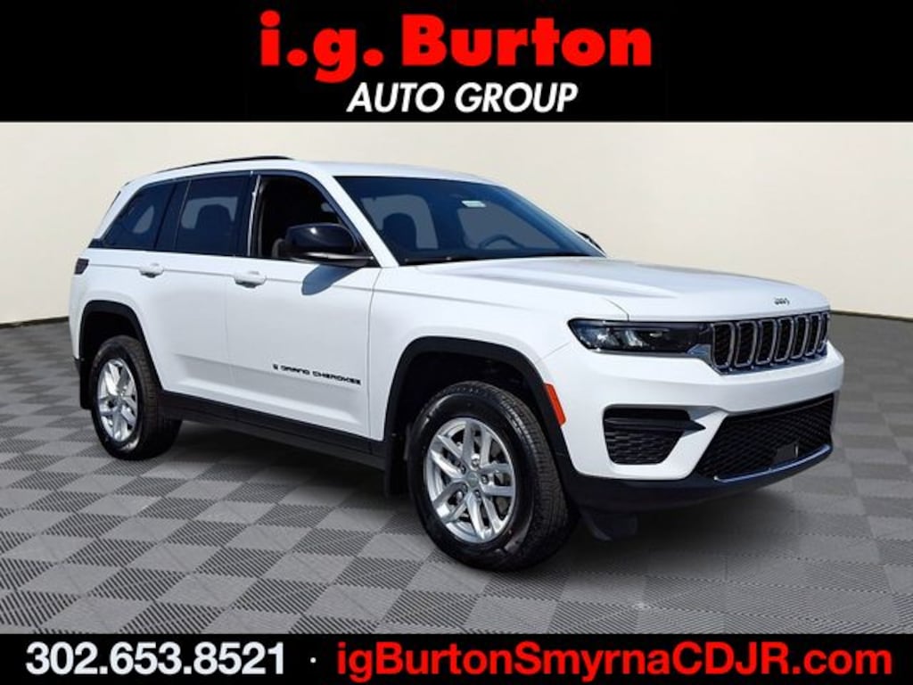 New 2026 Jeep Grand Cherokee LAREDO 4X4 Sport Utility