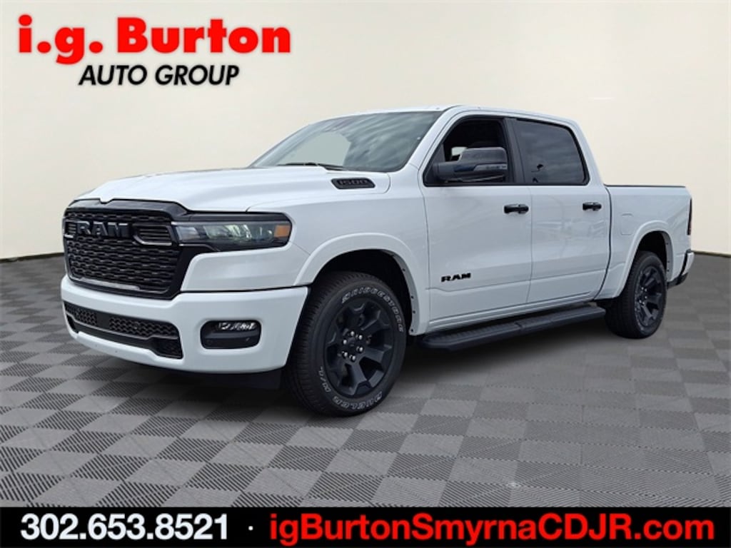 New 2026 Ram 1500 BIG HORN CREW CAB 4X4 5'7 BOX Pickup