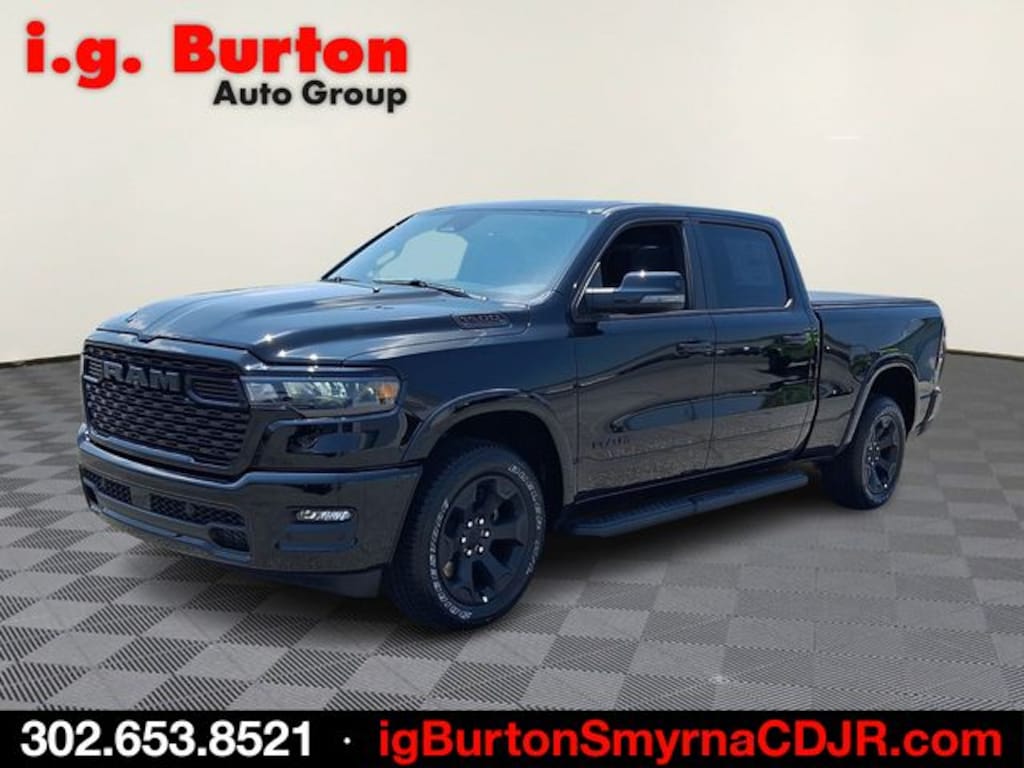 New 2026 Ram 1500 BIG HORN CREW CAB 4X4 6'4 BOX Pickup