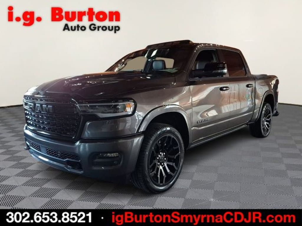 New 2026 Ram 1500 LIMITED CREW CAB 4X4 5'7 BOX Pickup