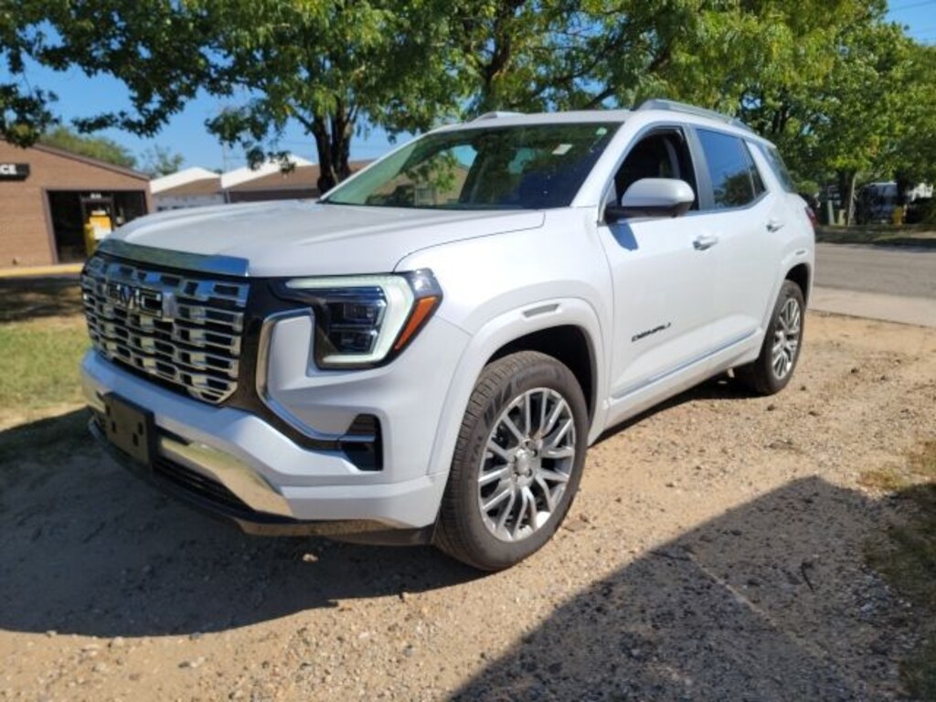 Used 2026 GMC Terrain Denali SUV