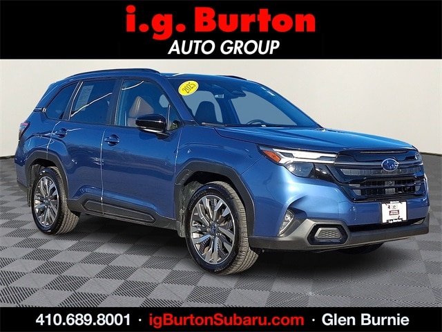 2025 Subaru Forester Touring's photo