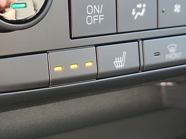 2026 Subaru Outback Limited - Photo 18