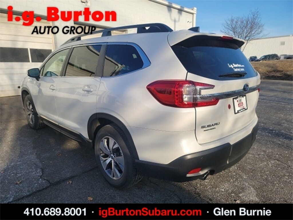 Used 2025 Subaru Ascent Premium SUV