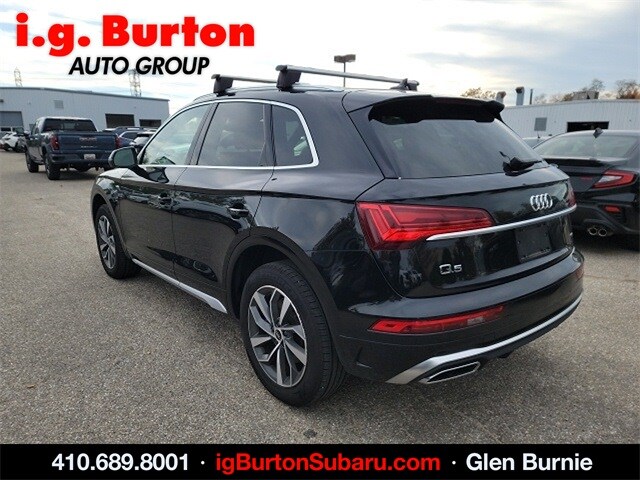 2023 Audi Q5 45 S line Premium Plus photo 2