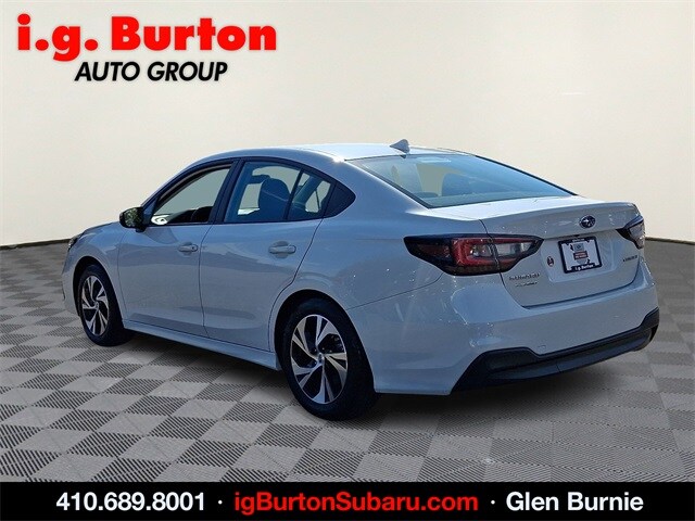 2025 Subaru Legacy Premium photo 3