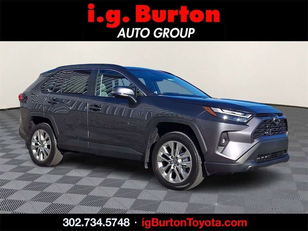 2025 Toyota RAV4 XLE Premium's photo