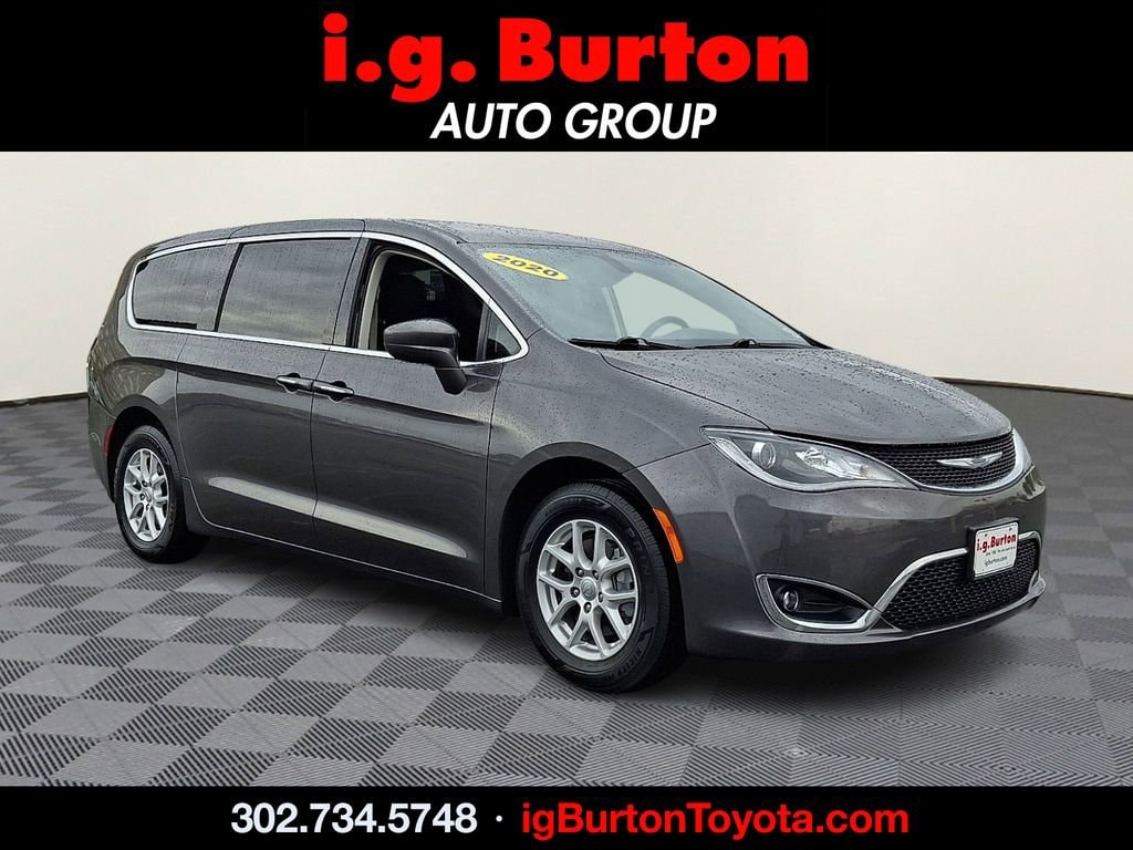 2020 Chrysler Pacifica Touring