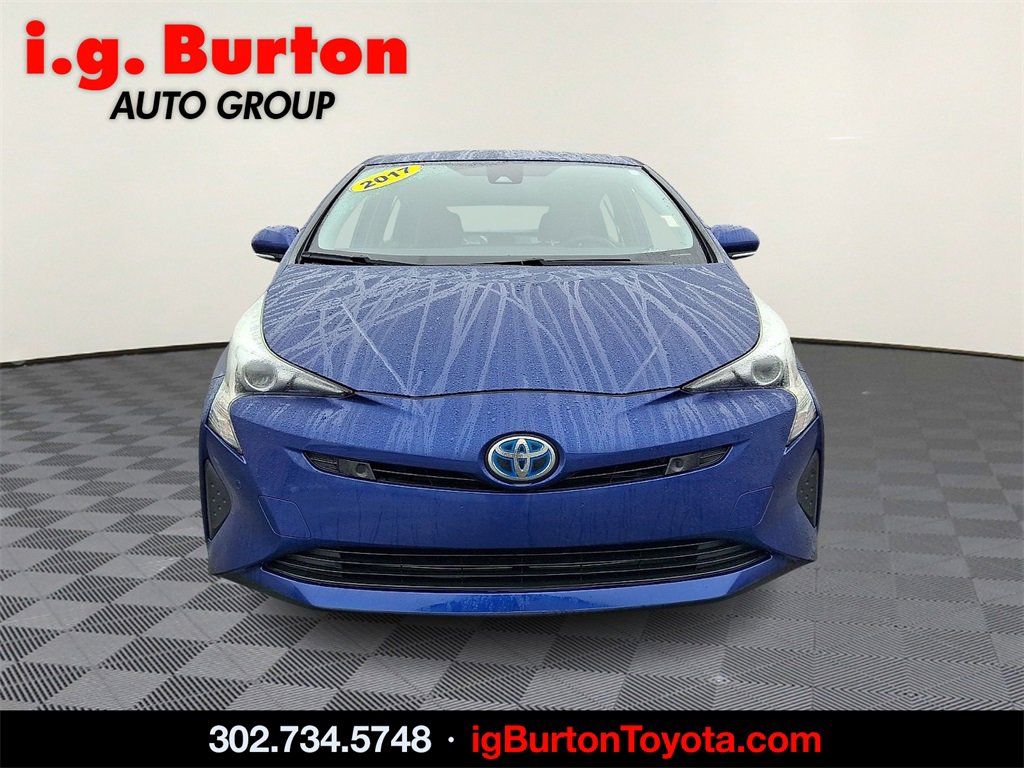 2017 Toyota Prius Two photo 2
