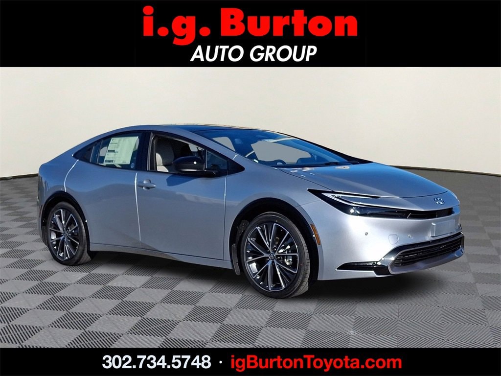 2026 Toyota Prius XLE's photo