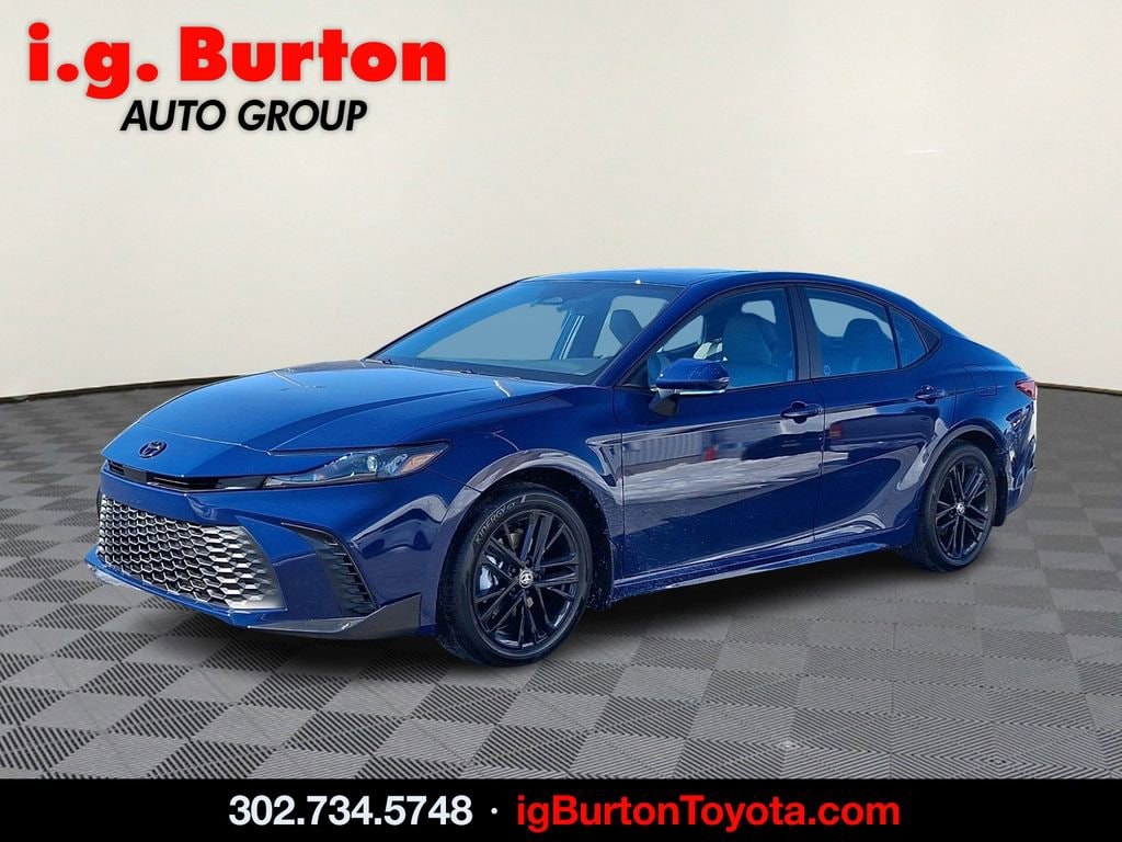 New 2026 Toyota Camry SE Sedan