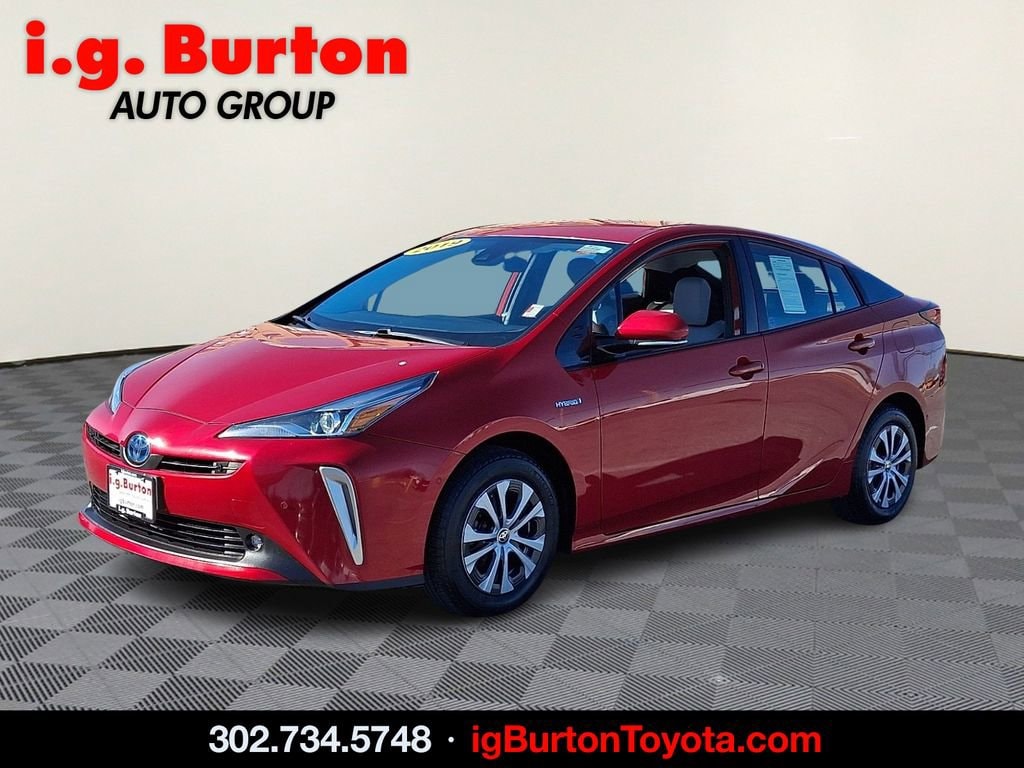 Certified 2019 Toyota Prius LE Hatchback
