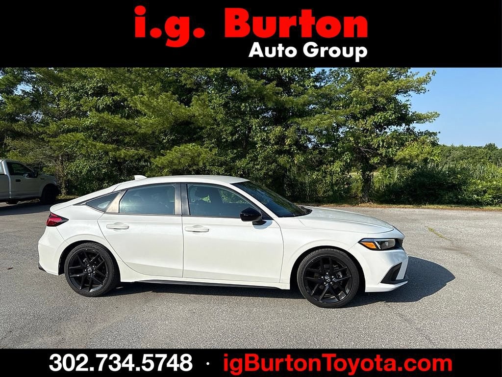 Used 2023 Honda Civic Sport Hatchback