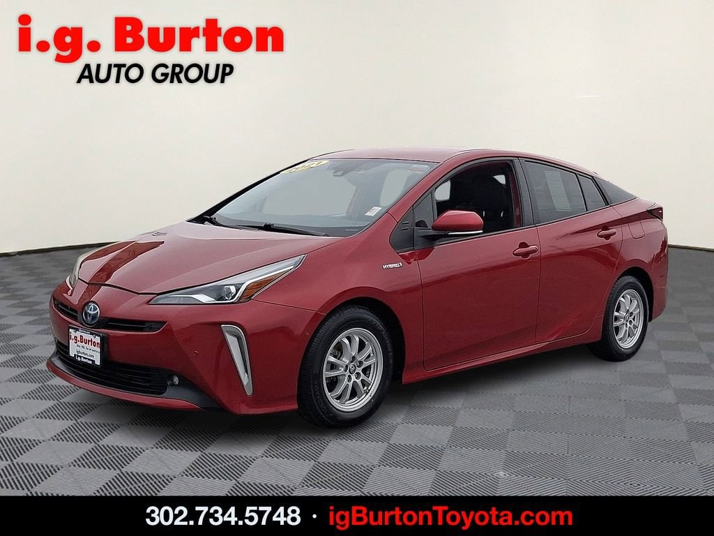 Certified 2021 Toyota Prius LE Hatchback