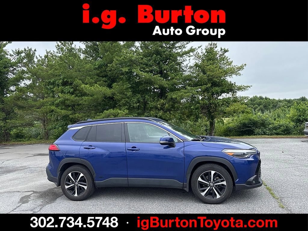 Used 2024 Toyota Corolla Cross Hybrid Hybrid XSE SUV