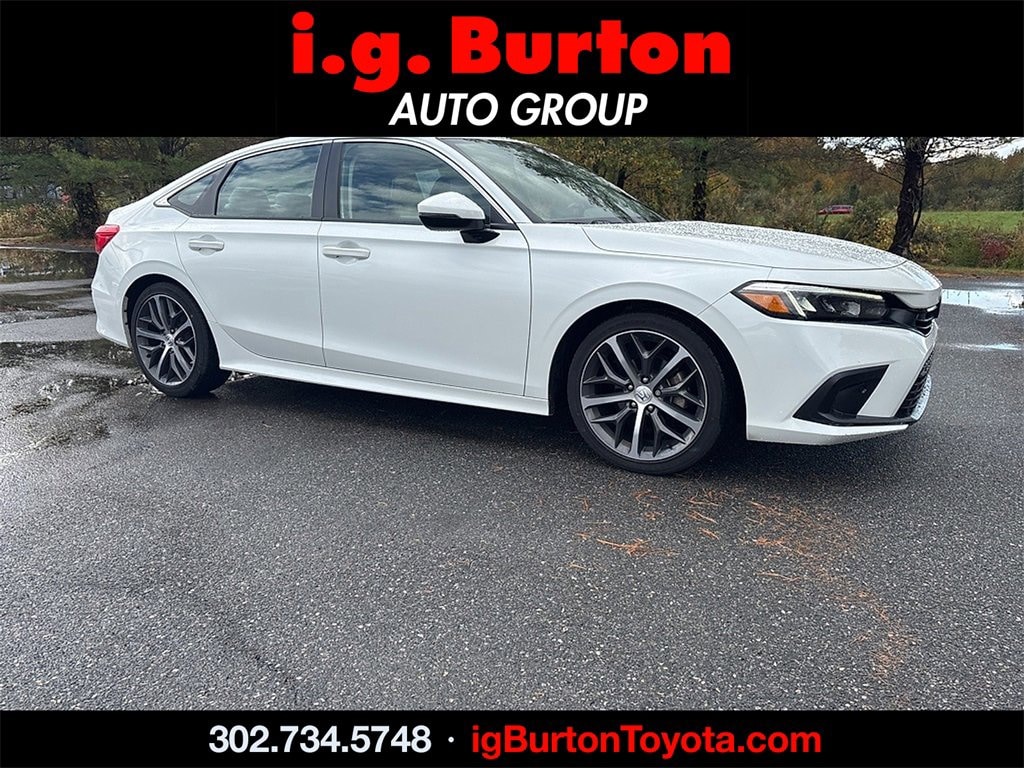 Used 2022 Honda Civic Touring Sedan