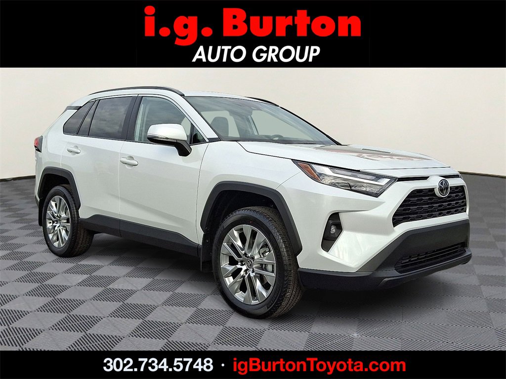 2025 Toyota RAV4 XLE Premium's photo