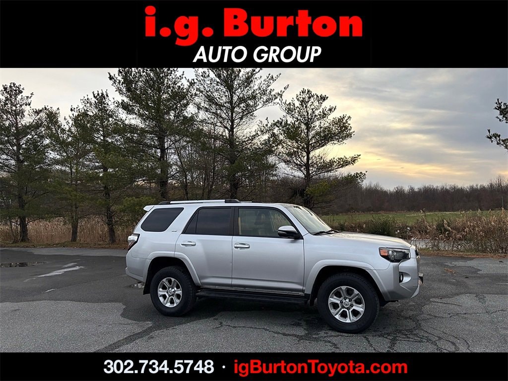 2020 Toyota 4Runner SR5 Premium's photo