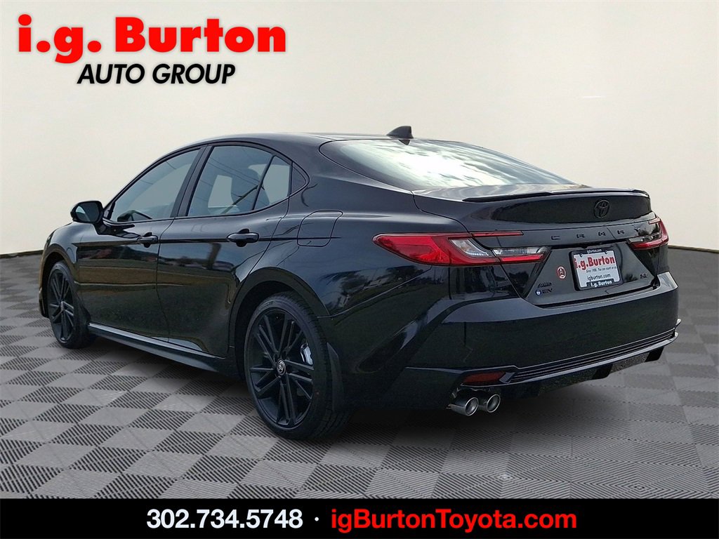 2026 Toyota Camry photo 3