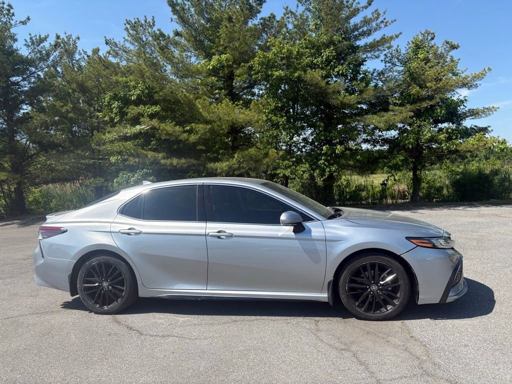 2024 Toyota Camry XSE's photo