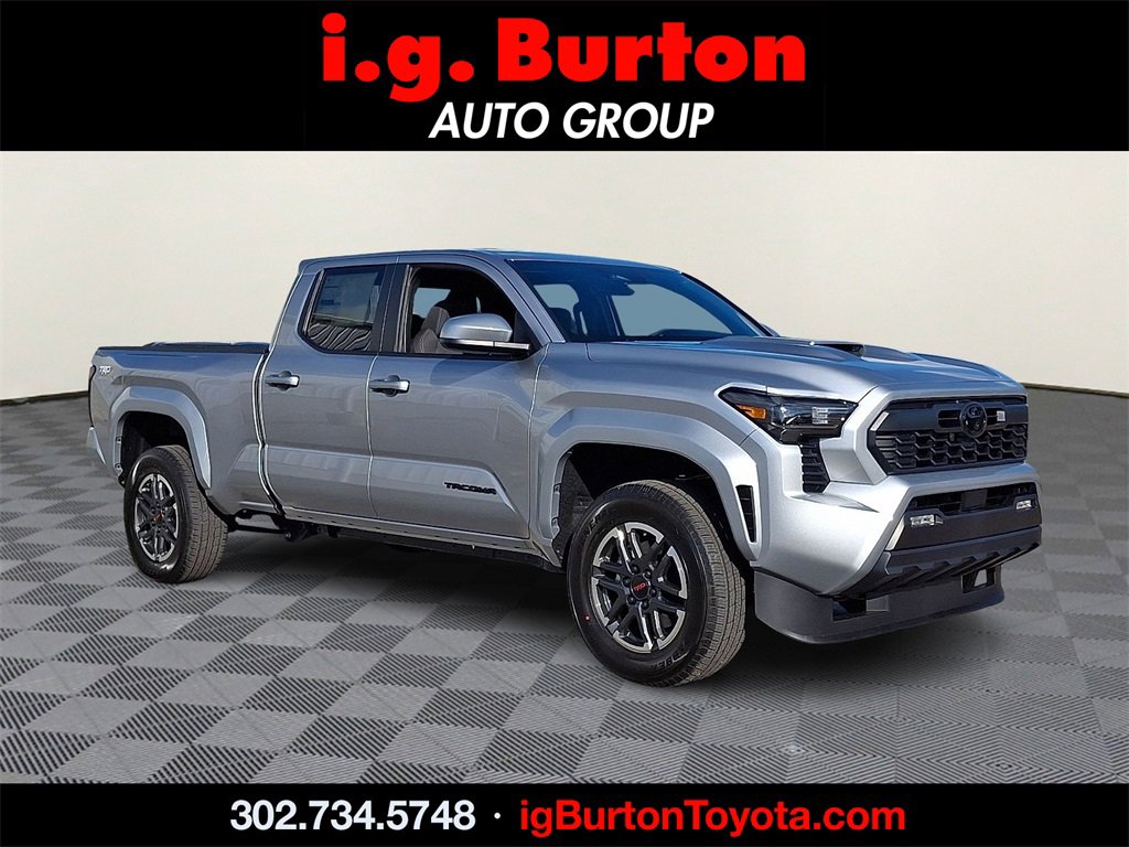 2026 Toyota Tacoma TRD Sport's photo