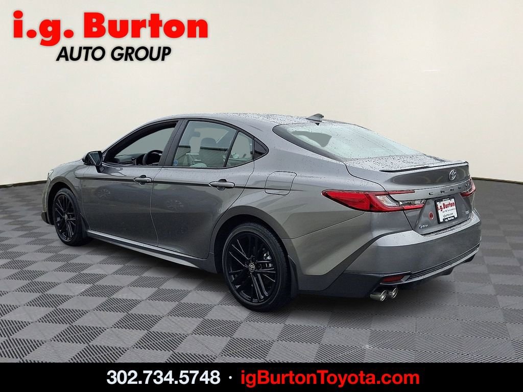 New 2026 Toyota Camry SE Sedan