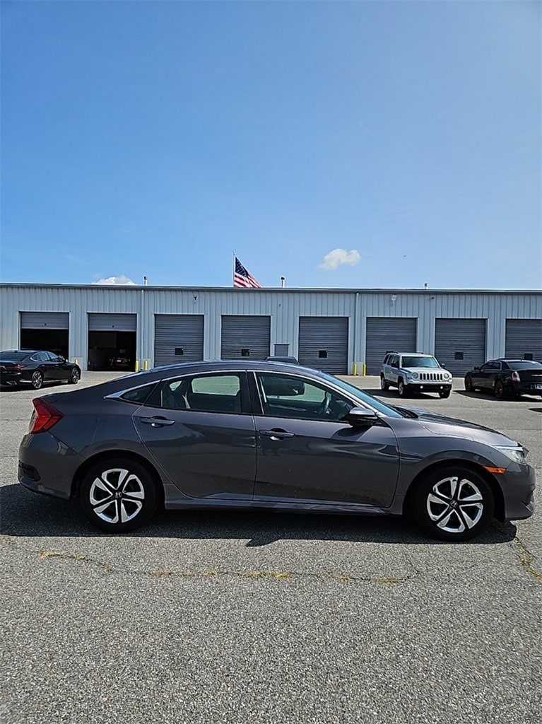 Used 2017 Honda Civic LX with VIN 2HGFC2F5XHH524572 for sale in Dover, DE