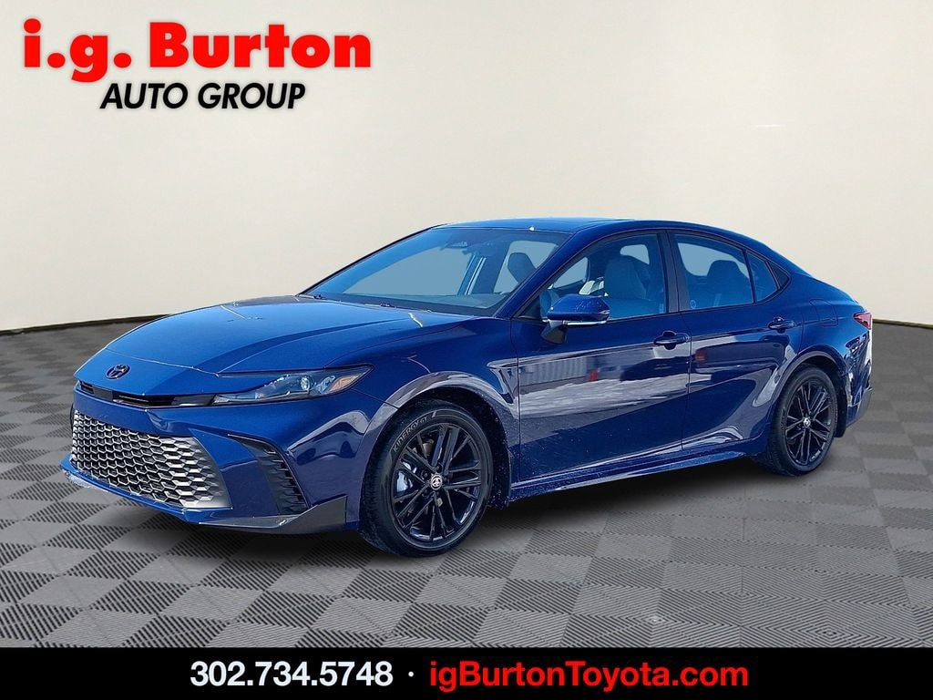 New 2026 Toyota Camry SE Sedan