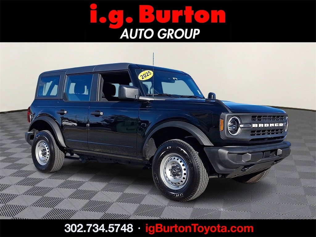 Used 2025 Ford Bronco Base SUV