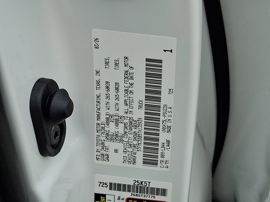 2026 Toyota Tundra 1794 Edition - Photo 17