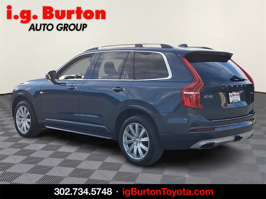 2018 Volvo XC90 Momentum photo 4