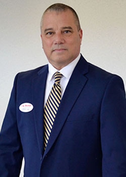 Staff member Ubaldo Lugo from ID_50044298debe