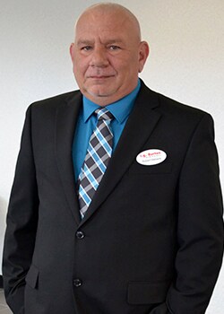 Staff member Bob Mebane from ID_50044298debe