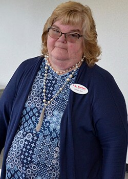 Staff member Susan Aird from ID_50044298debe