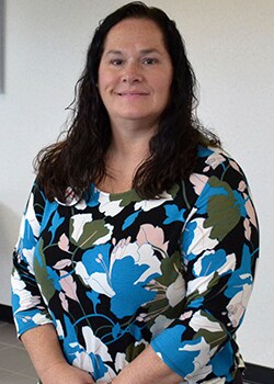 Staff member Jennifer Moran from ID_50044298debe