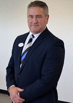 Staff member Bret Weber from ID_50044298debe