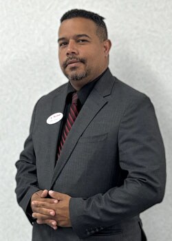 Staff member Rafael Gomez Corona from ID_50044298debe