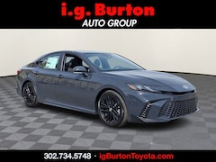 2026 Toyota Camry SE Sedan