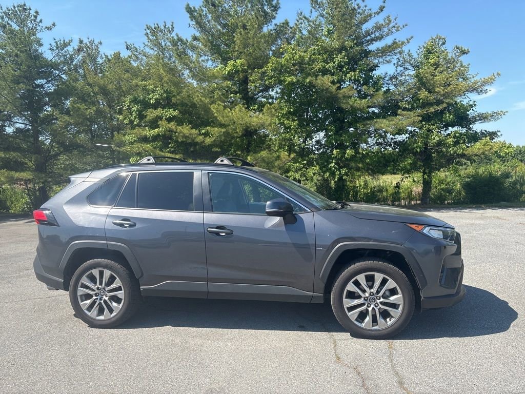 2019 Toyota RAV4 XLE Premium AWD's photo